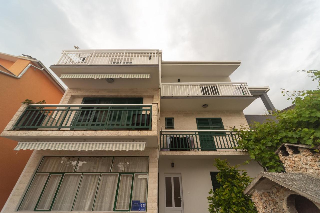 Apartment Antonio Baska Voda Bagian luar foto